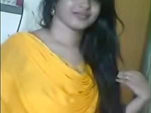 Tamil sexy bhabhi in yello shalwar suit exposing sexy figure